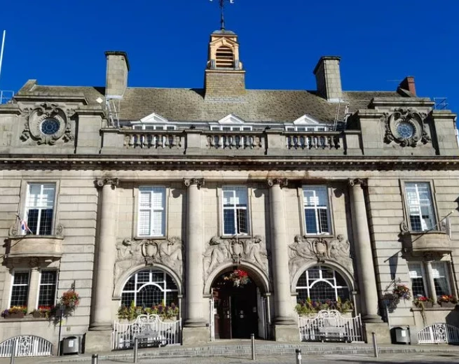 Municipal-building-crewe